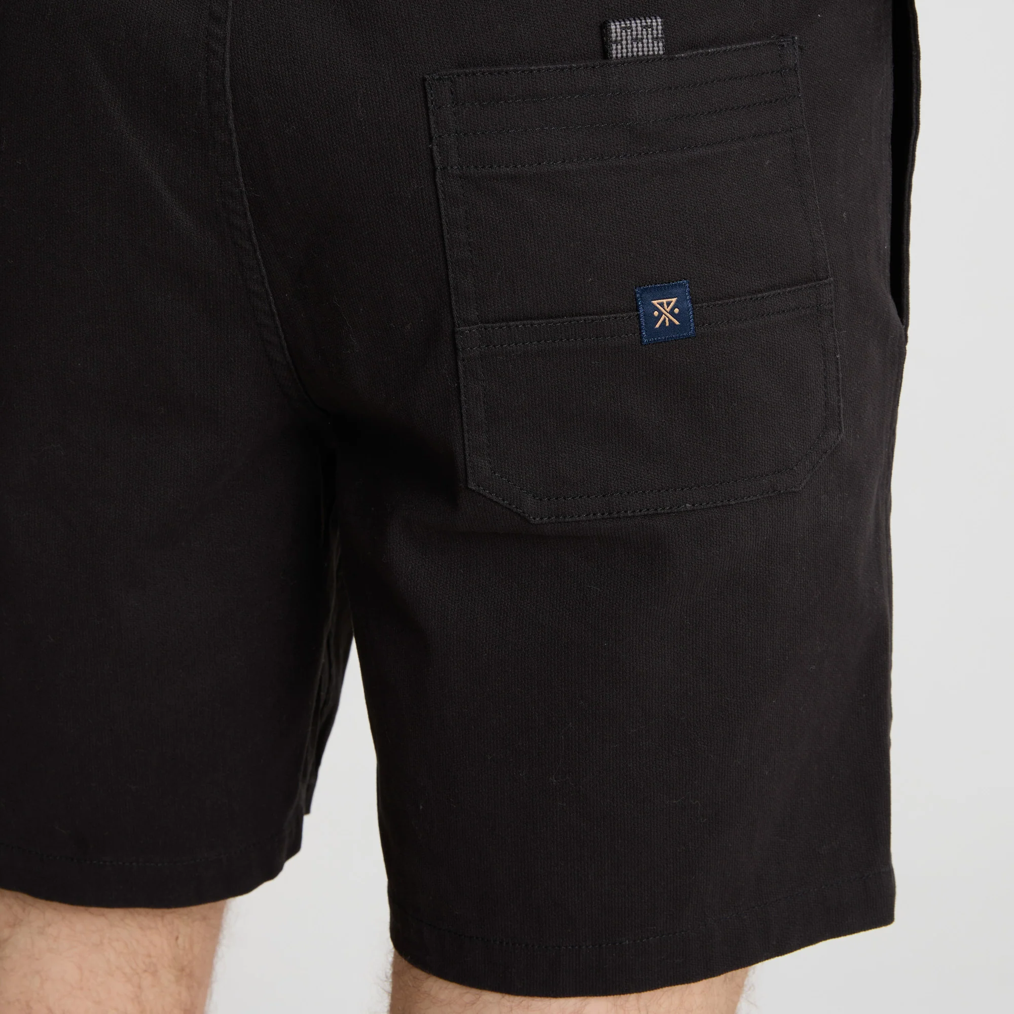 1074-made-to-fade-shorts-washed-black-1.webp