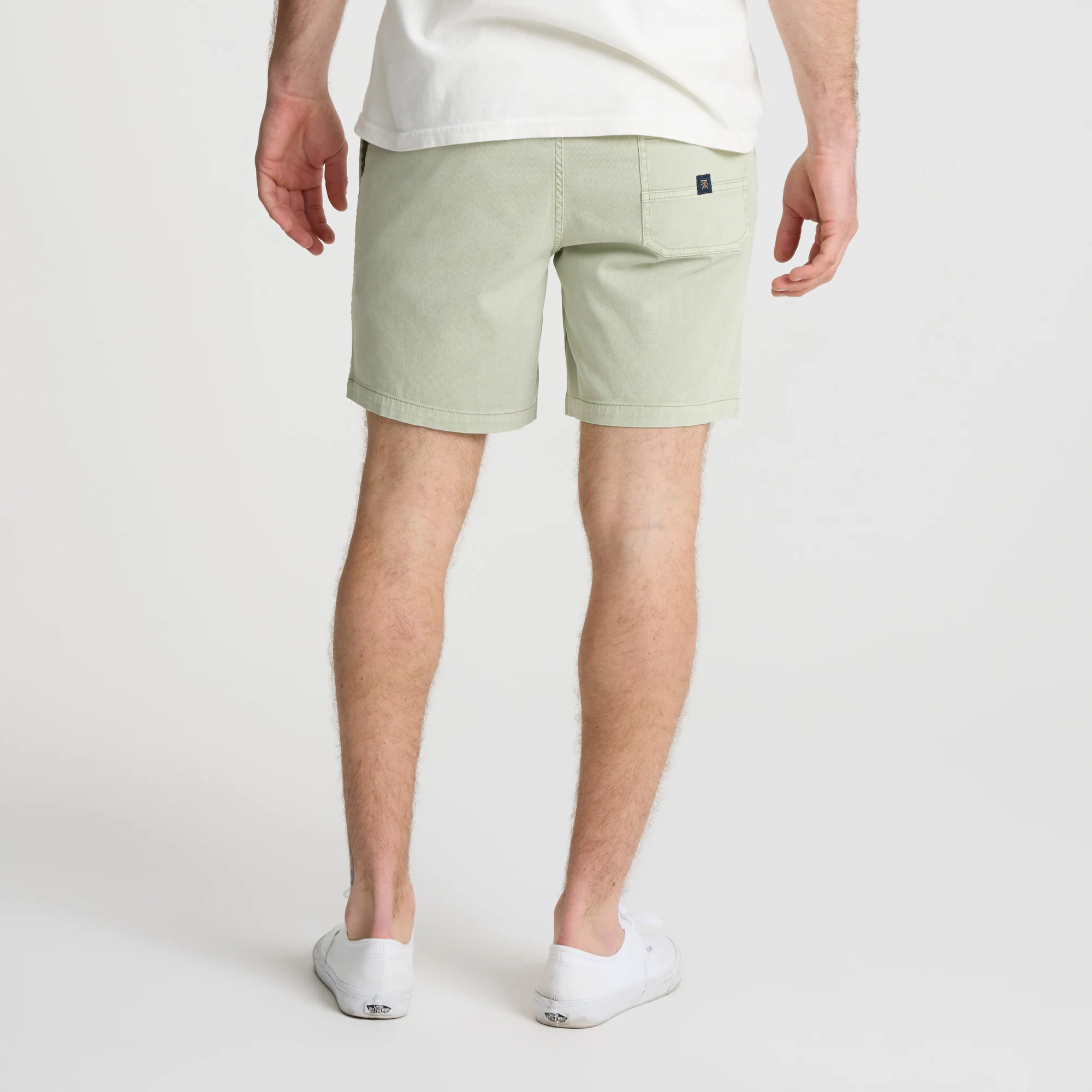 1200-made-to-fade-shorts-washed-sage-1.webp