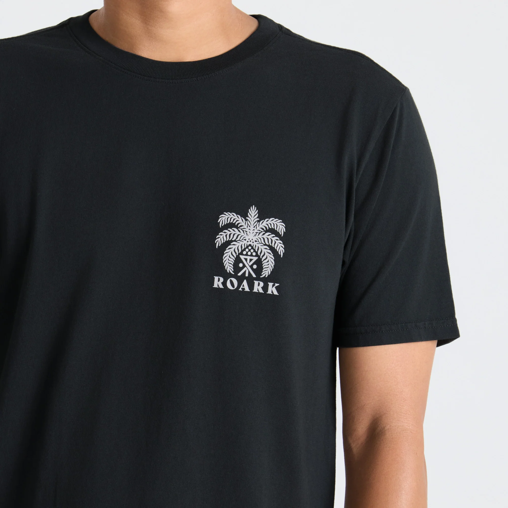 1445-palma-chilena-premium-tee-black-1.webp