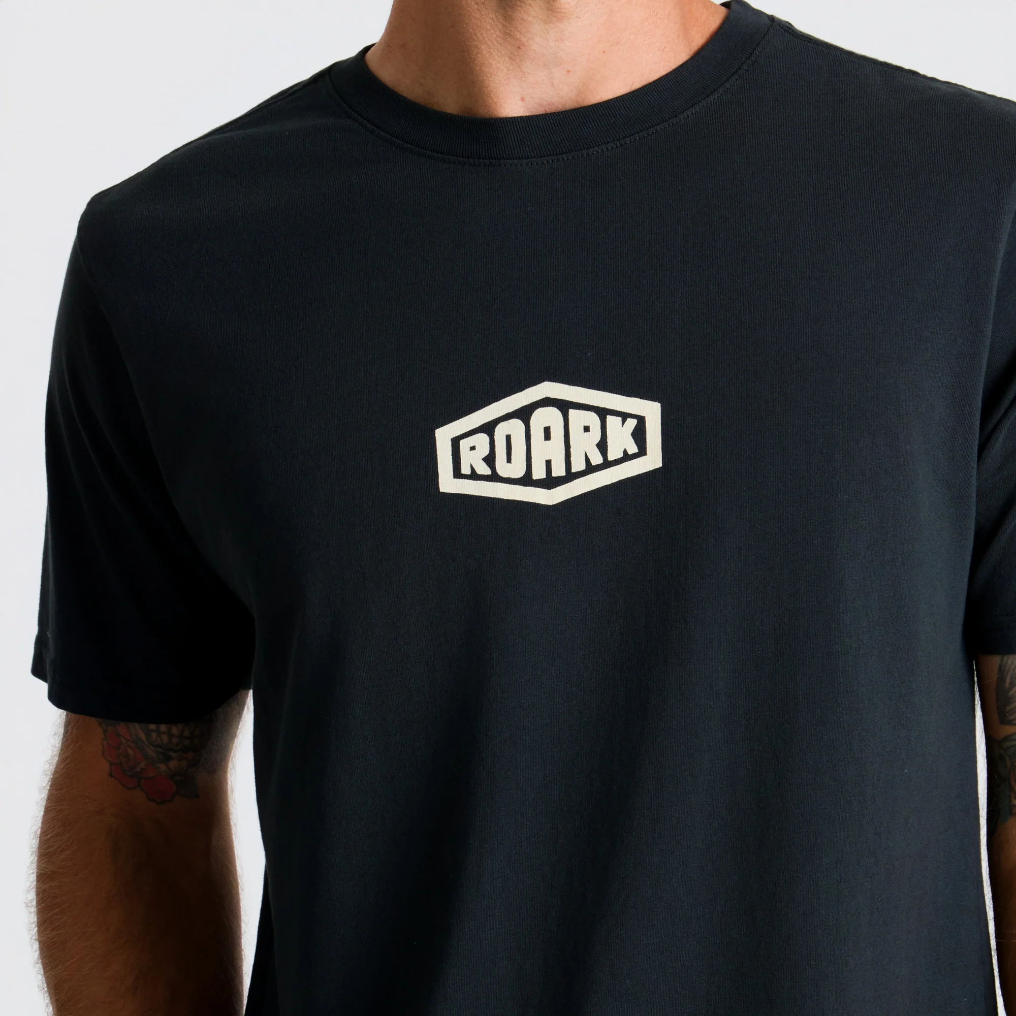1514-badge-of-honor-premium-tee-black-1.webp
