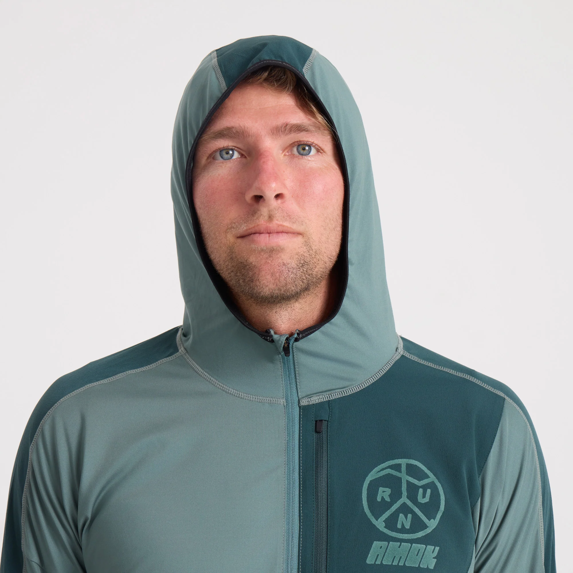 154-grinnell-active-hoodie-dark-forest-1.webp