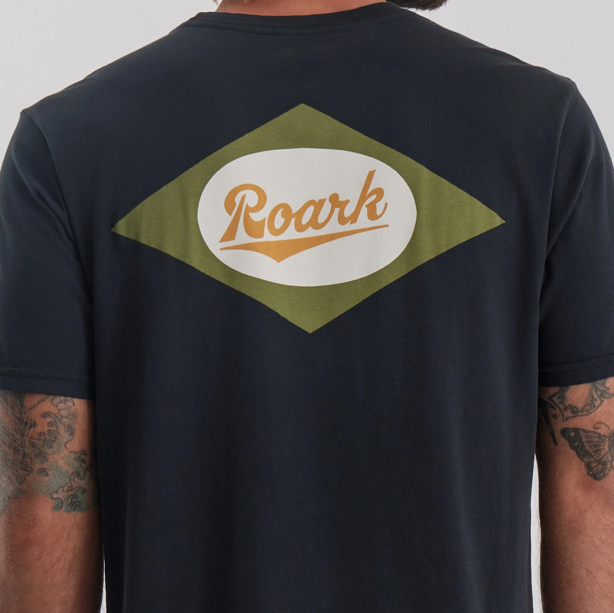 1836-diamond-script-premium-tee-black-1.webp