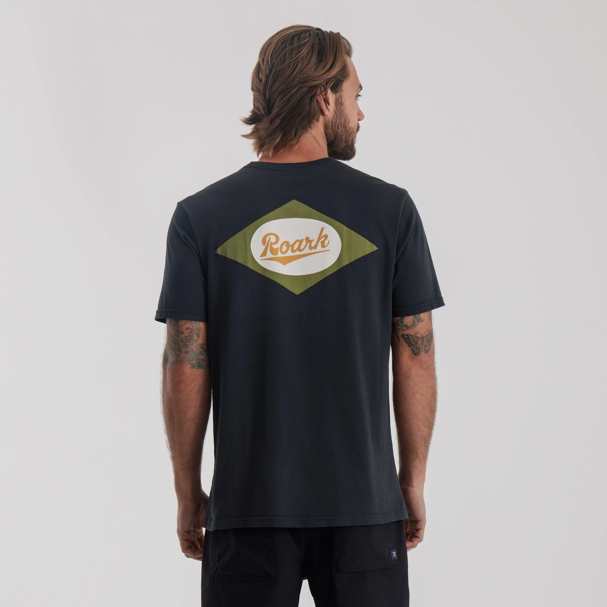 1836-diamond-script-premium-tee-black-1.webp