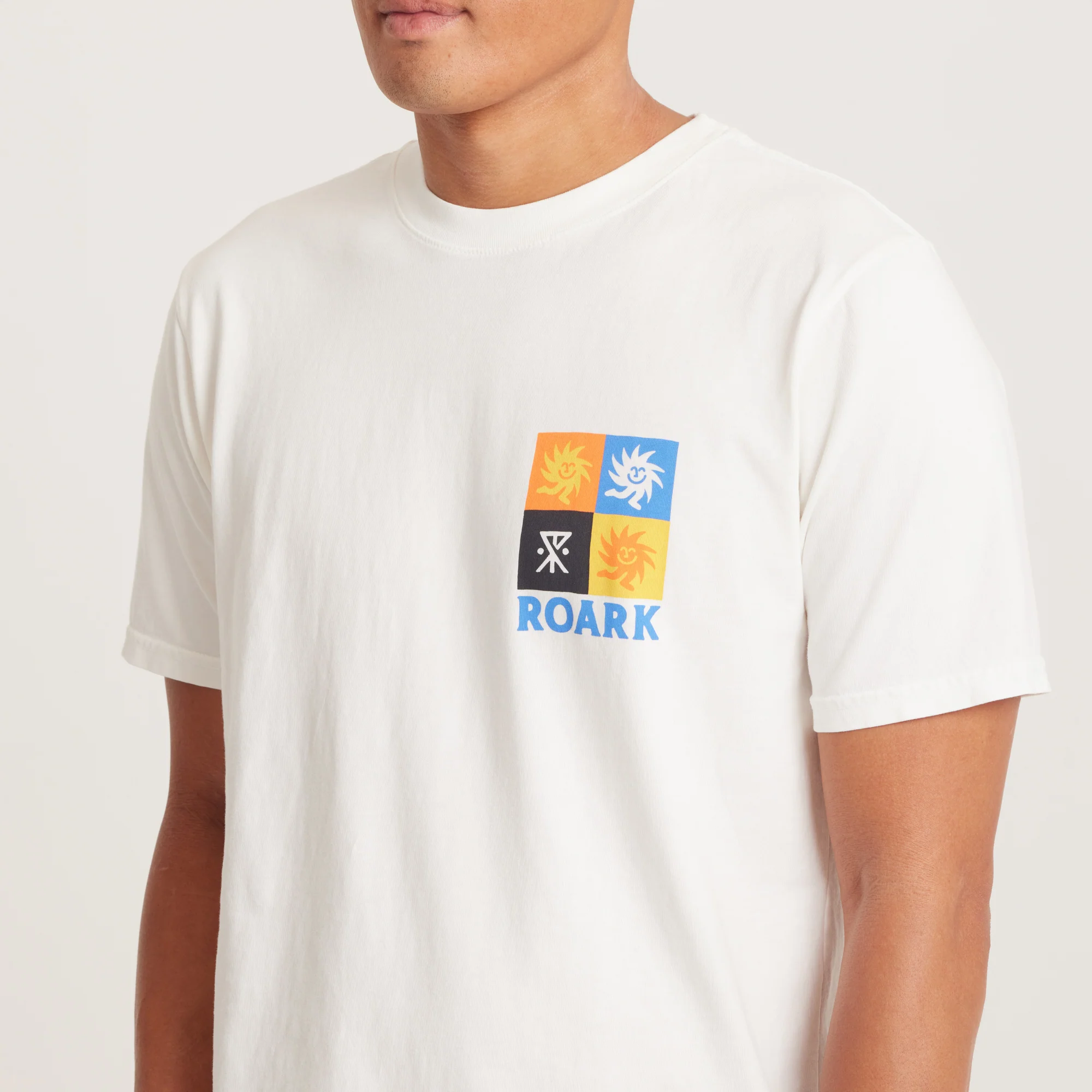 2174-forever-roaming-premium-tee-off-white-1.webp
