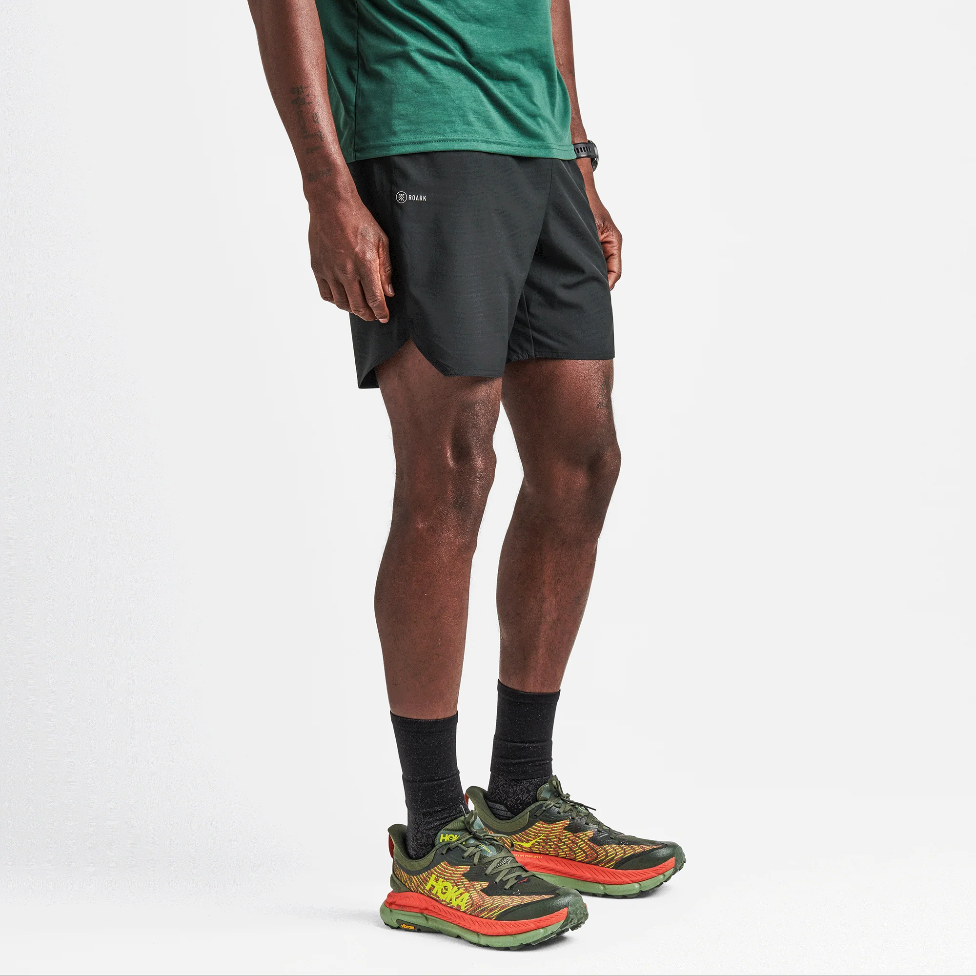2658-baja-7-shorts-black-1.webp