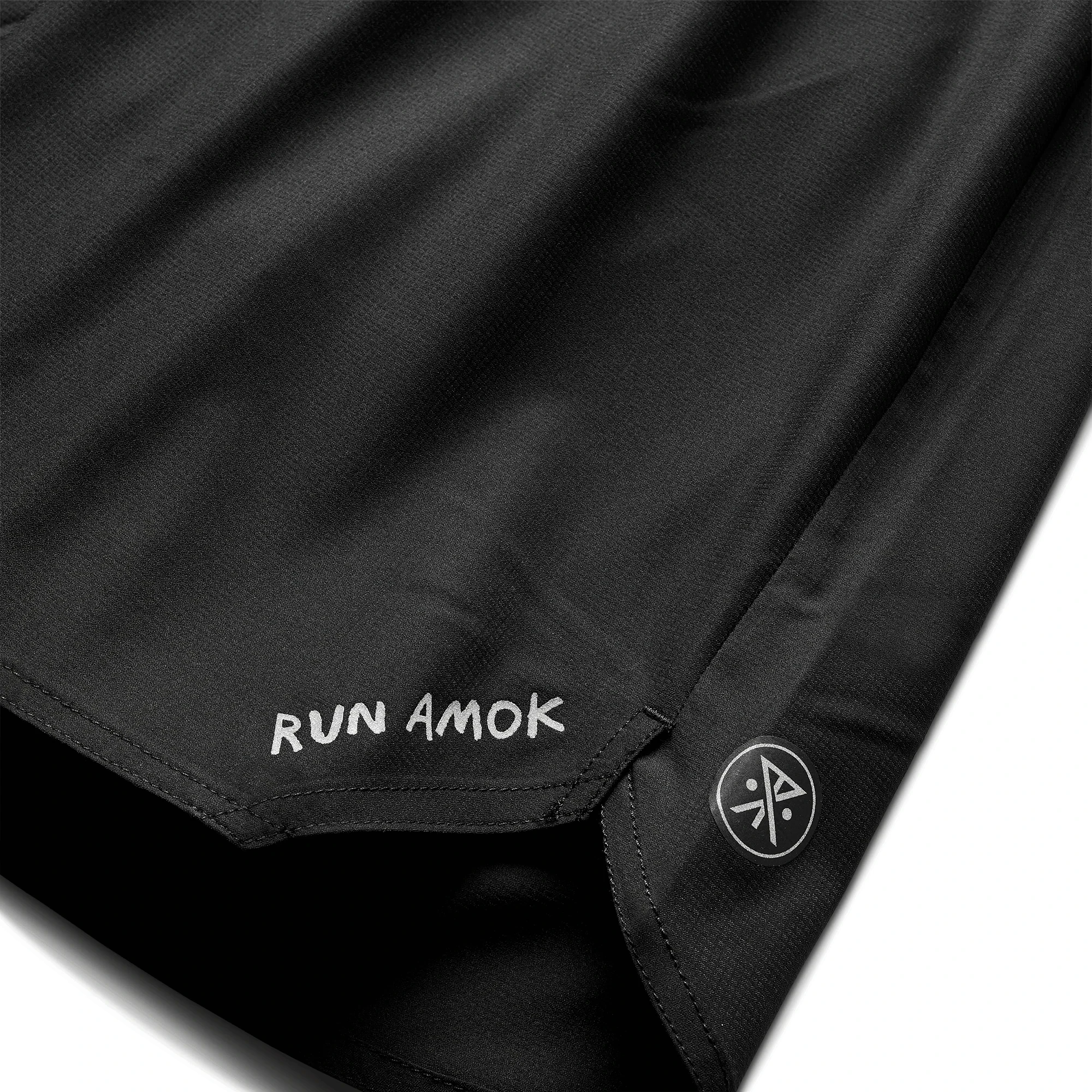2658-baja-7-shorts-black-1.webp