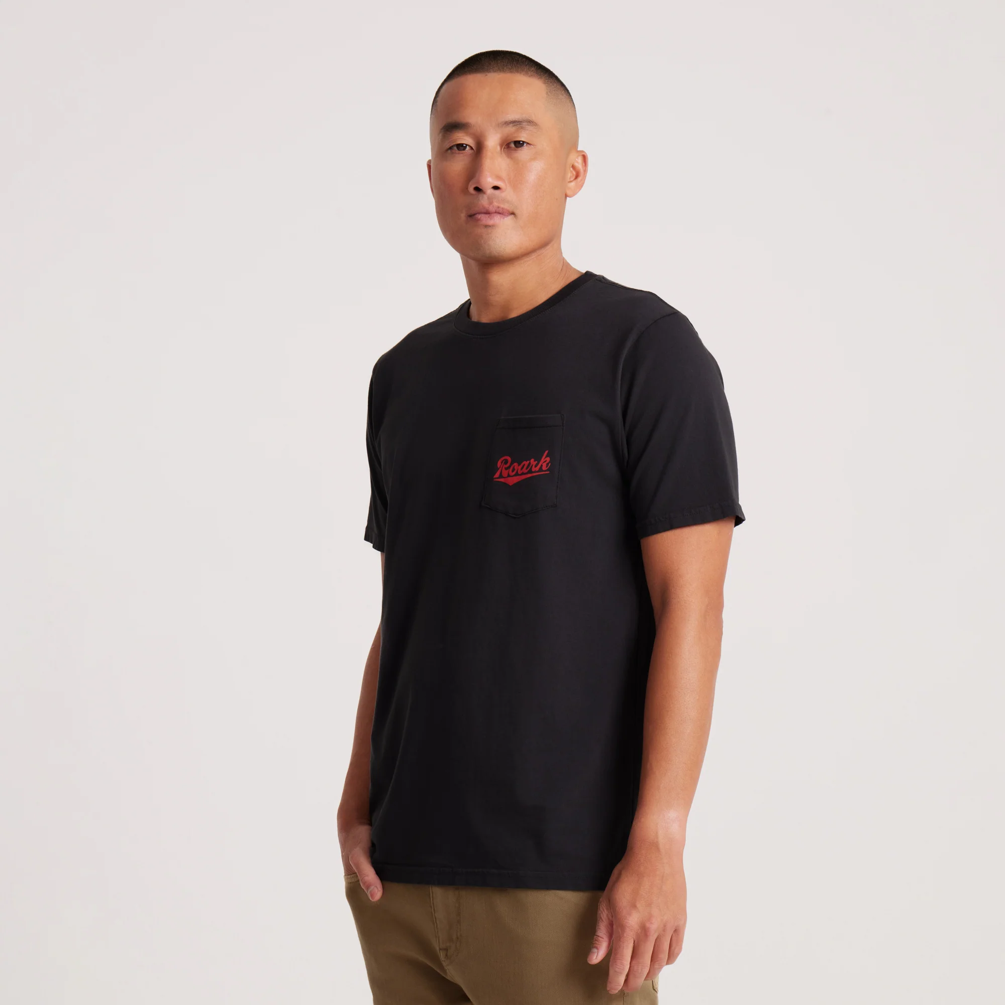 2754-diamond-script-pocket-premium-tee-black-1.webp