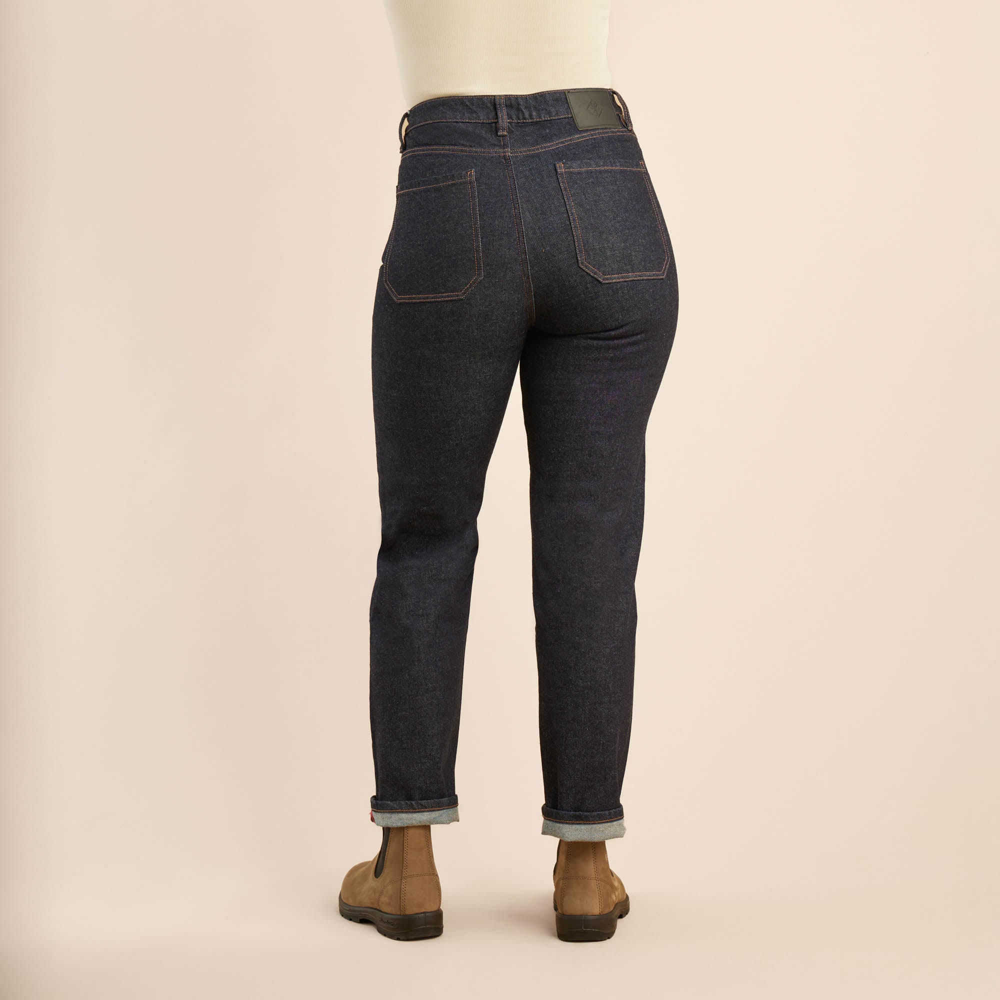 4027-hwy-395-jeans-kaihara-denim-1.webp