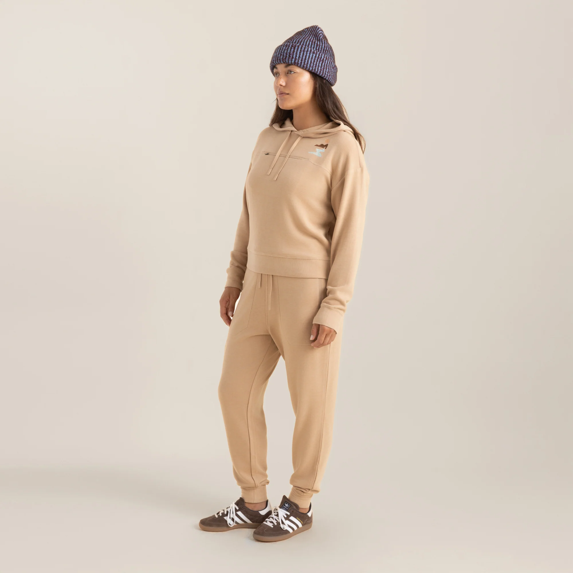 Roam Hoodie - Tan