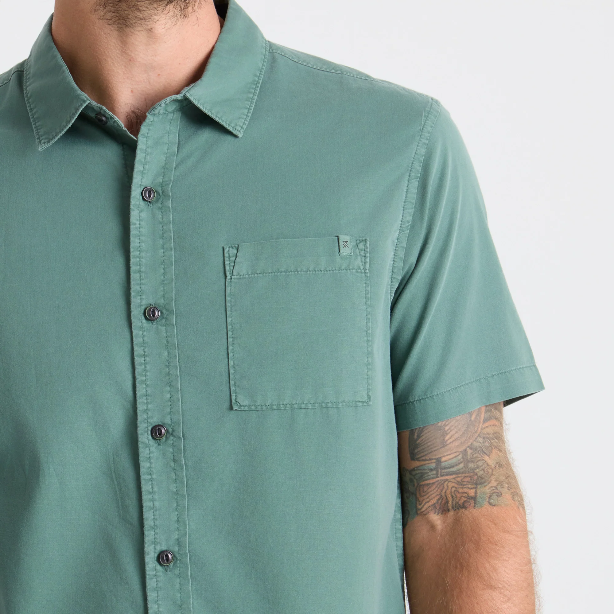870-made-to-fade-short-sleeve-button-up-shirt-washed-slate-green-1.webp